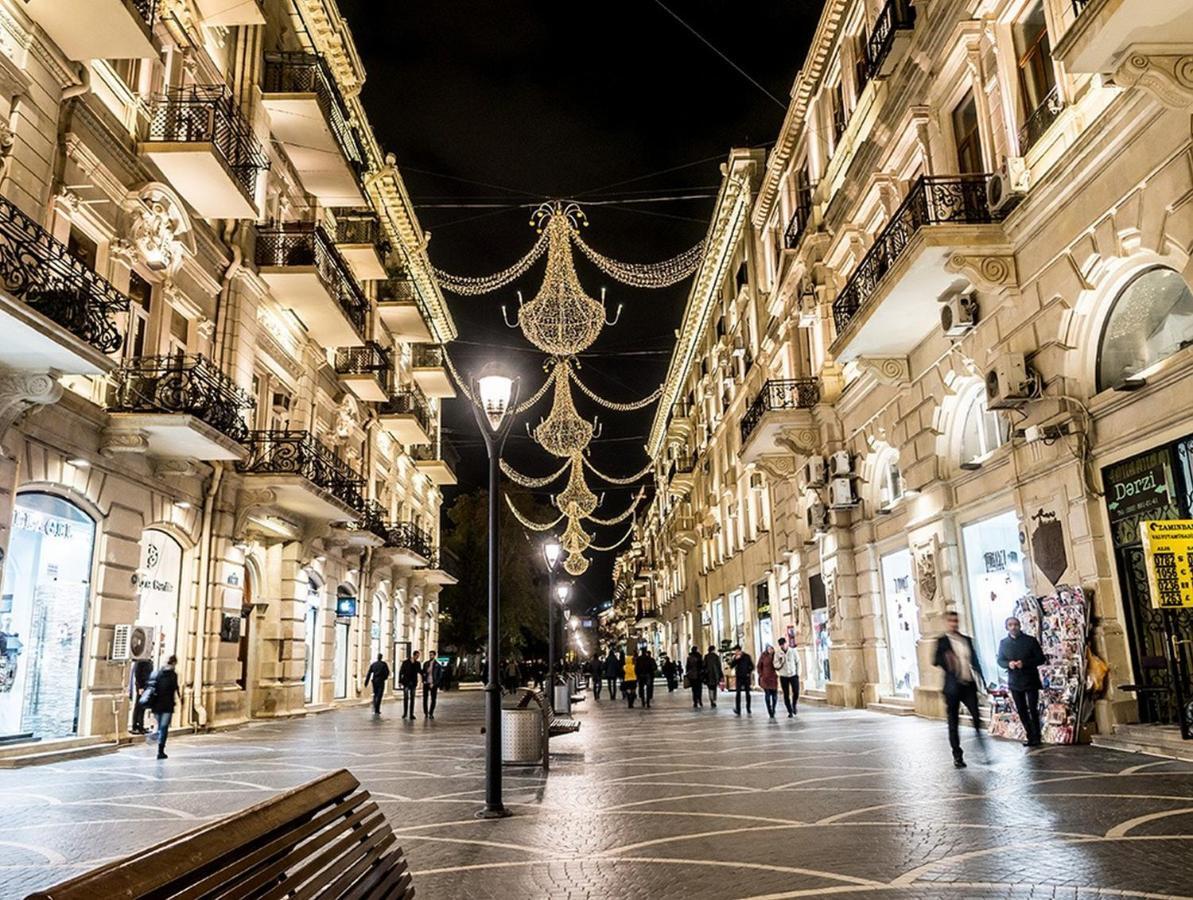 Lux Family Apartment In City Center Baku Exterior photo